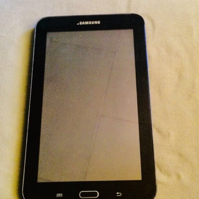 Samsung Galaxy tab 3 lite (Category: Android) located in Obando. Submitted by minmin_09 (Listing ID 139186699, Image 1). Description: 💫pre loved 💫with charger 💫without earphones 💫without box .