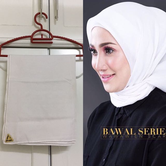 Scarf By Wawawien In White Muslimah Fashion Scarves On Carousell Scarf By Wawawien In White Muslimah Fashion Scarves On Carousell