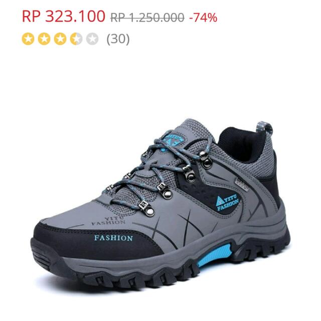 Sepatu Outdoor No Slip N Waterproof Sports Other Sports Equipment On Carousell
