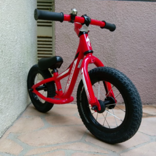 specialised hotwalk balance bike