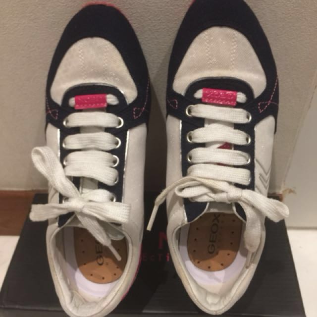 ???Price reduced-???GEOX Sporty nice pink/ white/blue walking shoes,  Women's Fashion, Footwear, Sneakers on Carousell