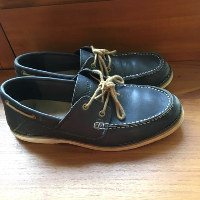 timberland boat shoes navy blue