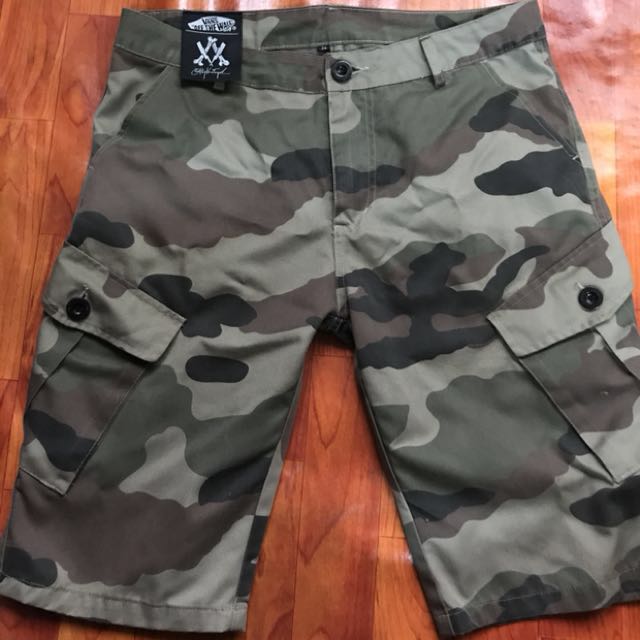 Vans camo shorts outlet
