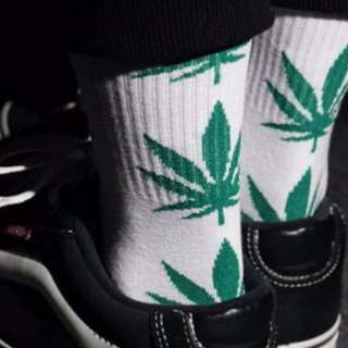 折扣中🤘大麻襪🤘穿搭必備 24款