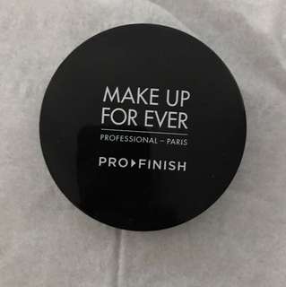Make Up For Ever foundation powder