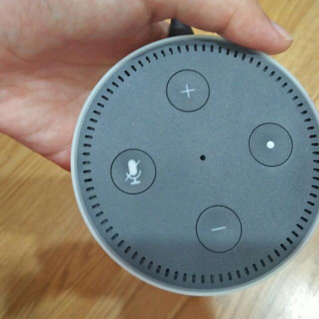 AMAZON ECHO DOT (Category: TV Parts & Accessories) located in Selayang. Submitted by lulubelle94 (Listing ID 139522131, Image 2). Description: .