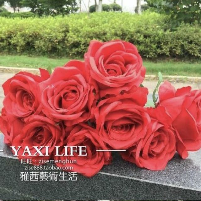 Artificial Red Roses 1511092659 7b358ac7 