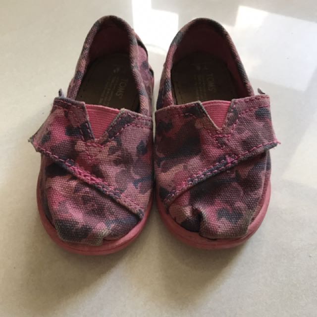 authentic toms shoes for baby girl 