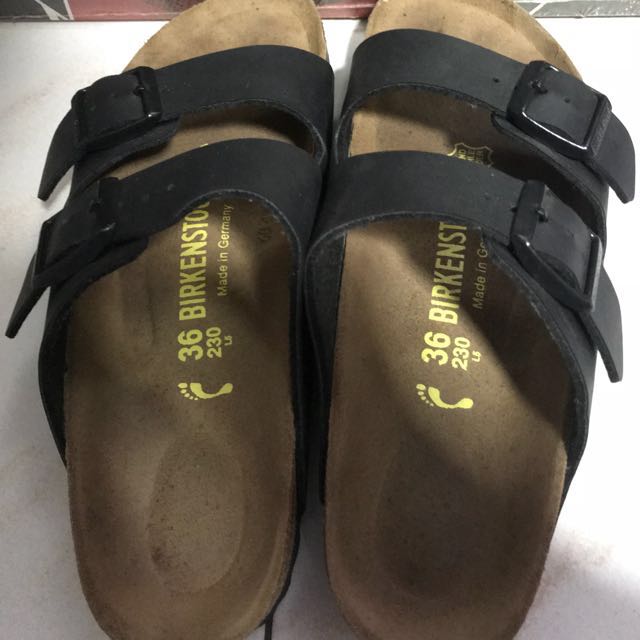 All black best sale birkenstocks leather