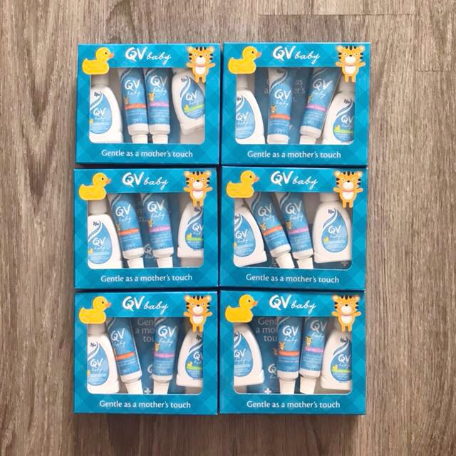 Bn Qv Baby Travel Set Babies Kids On Carousell