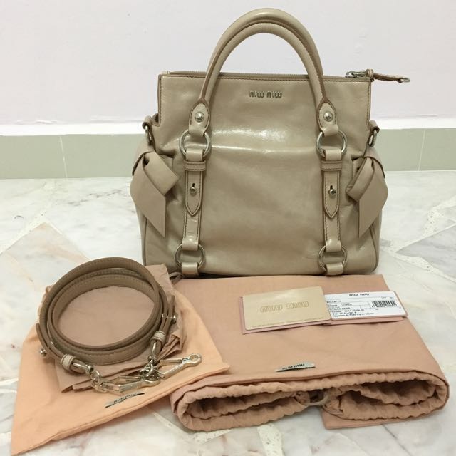 Miu Miu Vitello Lux Bow Bag, Luxury, Bags & Wallets on Carousell