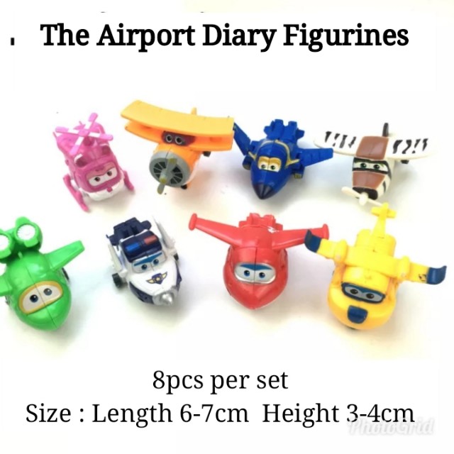 Airport diary toys store