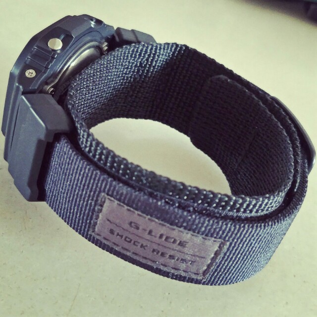 g shock with cloth band