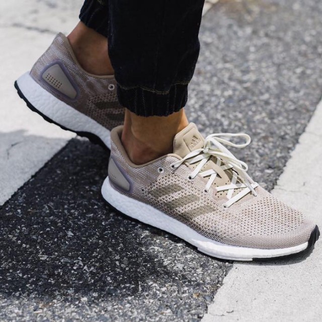 Pure boost trace khaki hotsell