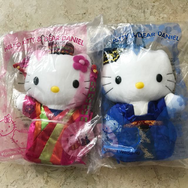 Hello Kitty Korean Wedding, Hobbies & Toys, Toys & Games on Carousell