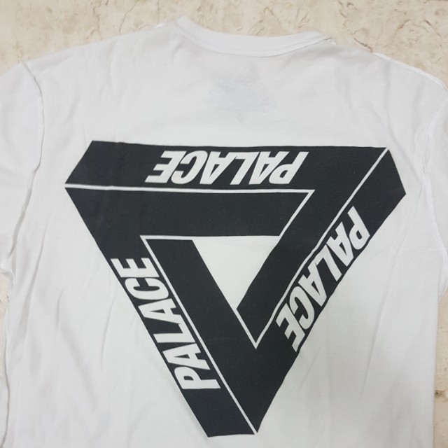 Palace dsm tee