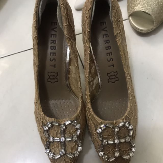 Sepatu Everbest 36 Luxury Bags Wallets On Carousell