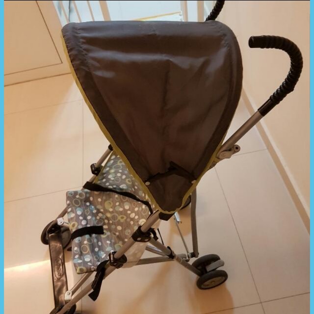 Cosco Umbrella Stroller with Canopy, Babies & Kids, Going Out