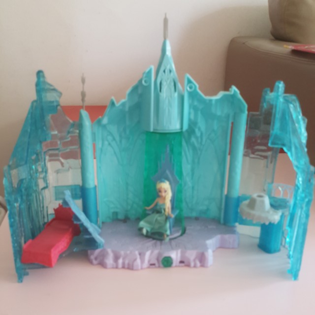 frozen 2 ice palace toy