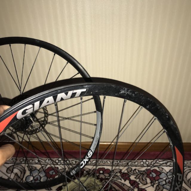 Giant 26inch wheels, Sports Equipment, Bicycles & Parts, Bicycles on ...