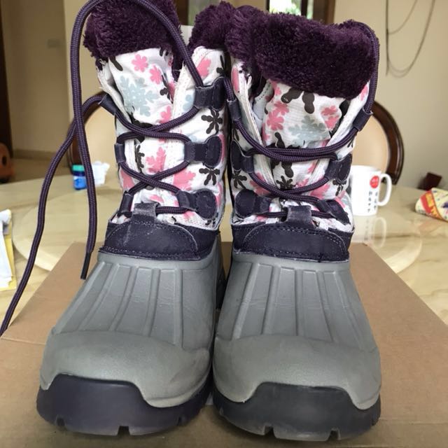 girls snow boots size 6