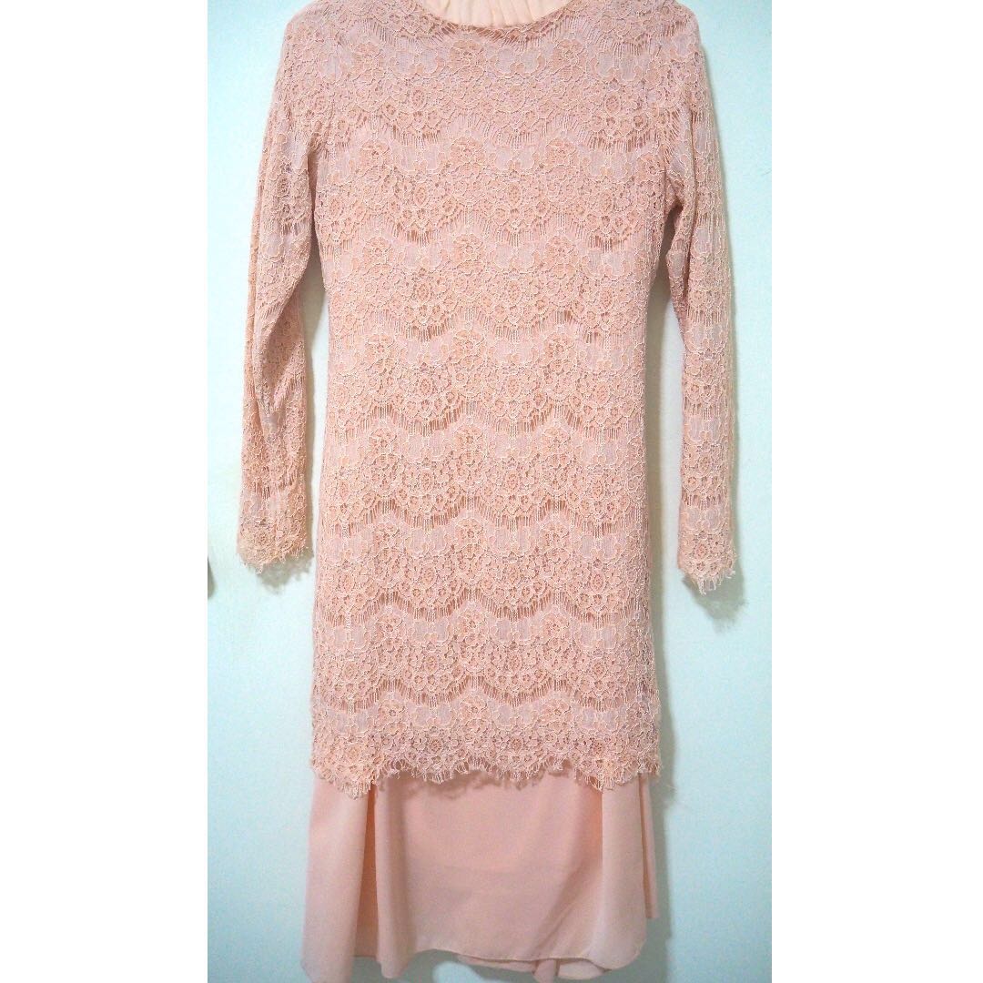 baju kurung lace peach