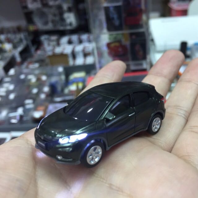 tomica honda vezel