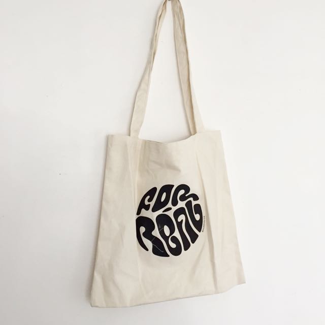 Realisation Par Canvas Tote Bag Women S Fashion Clothes On Carousell