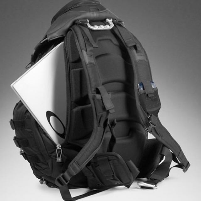 Oakley kitchen sink stealth black online