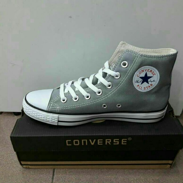 light grey chuck taylors
