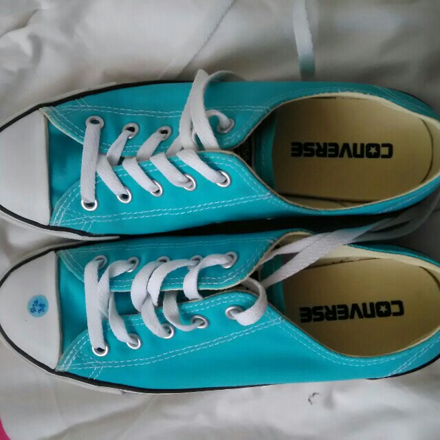 Converse Shoes, Women's Fashion, Footwear, Sneakers on Carousell