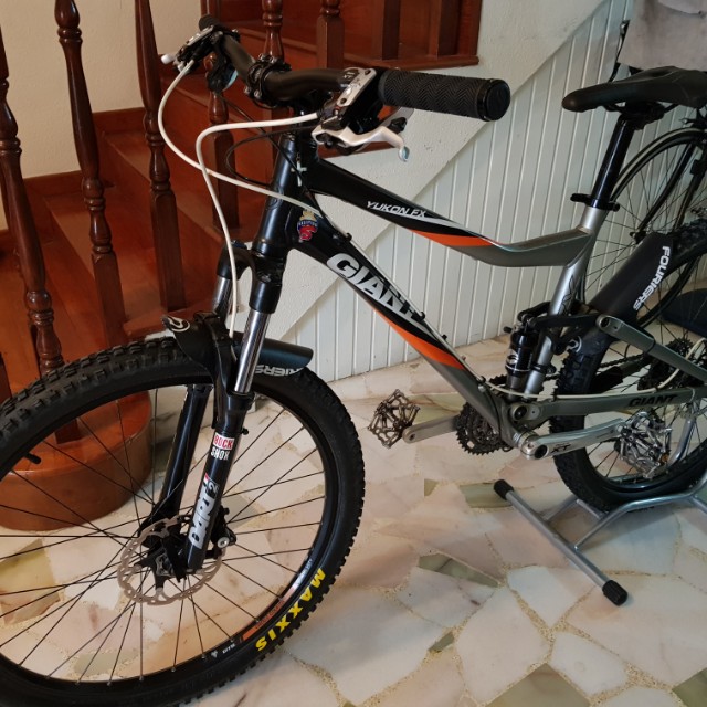 Giant yukon fx 2011 on sale