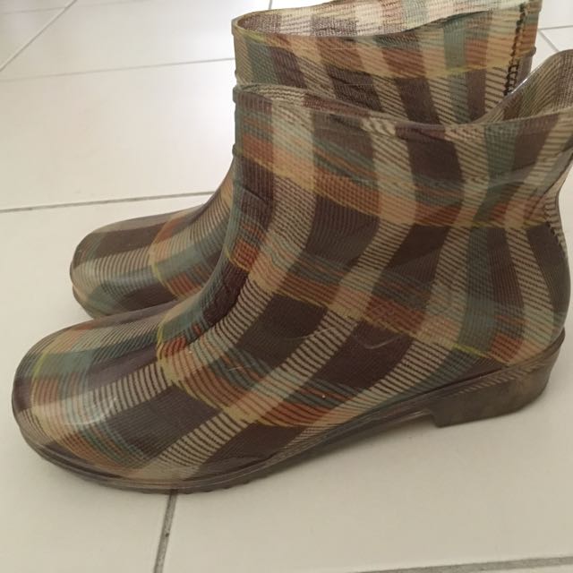 japanese style boots