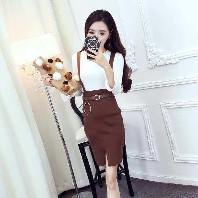 Knit Slit Suspenders Bandage Skirt in Brown