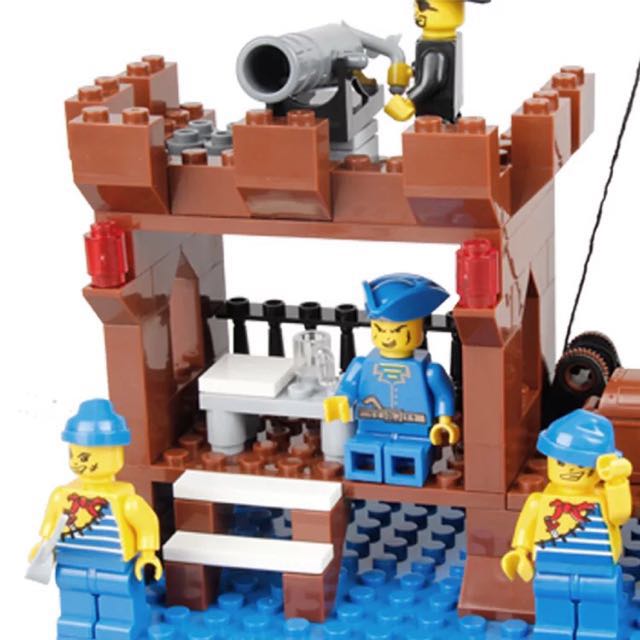 Lego Build Block Pirate Series 30001, Hobbies & Toys, Toys & Games on