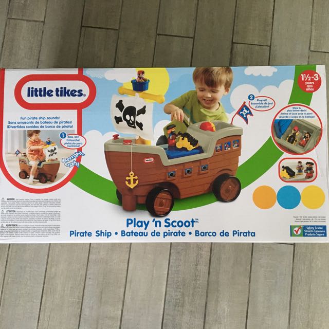 play n scoot pirate ship