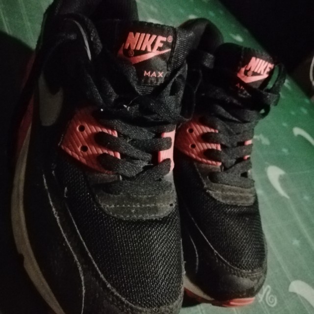 class a shoes nike