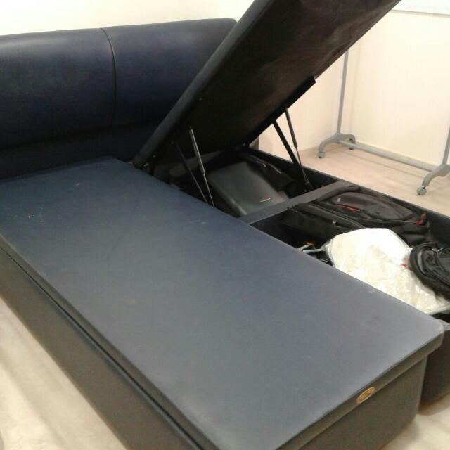 Dunlopillo Queen Size Storage Bed, Furniture & Home Living, Furniture