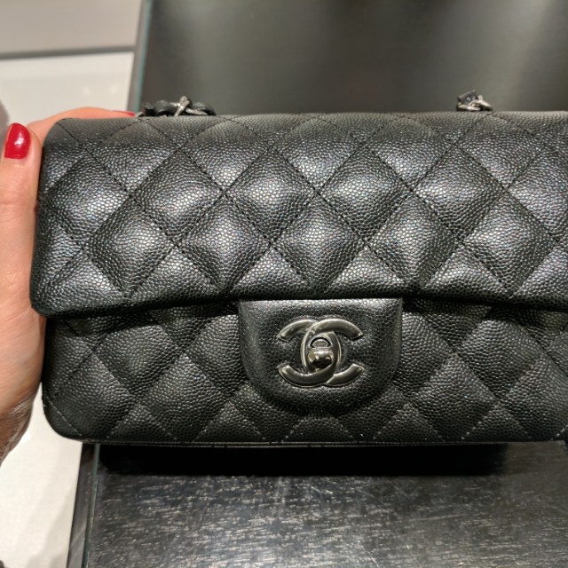 Chanel iridescent black caviar clearance
