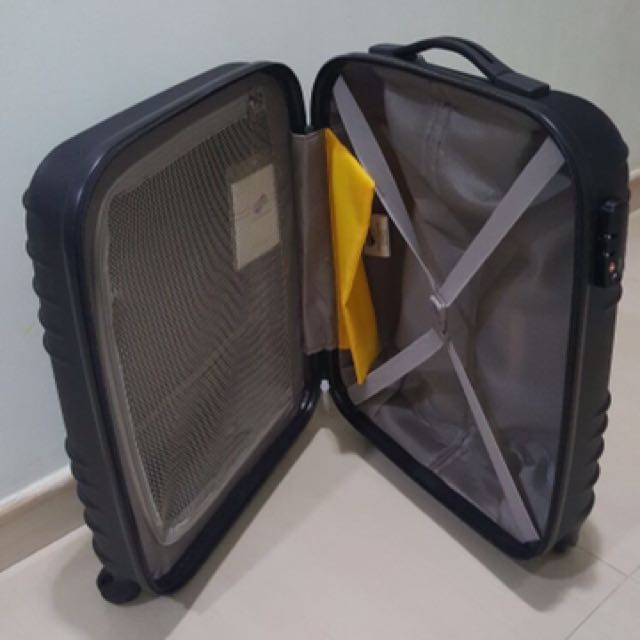 American tourister sunset square spinner shop