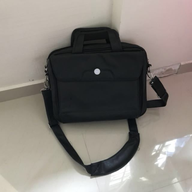 Dell computer sling bag - hardly used, Computers & Tech, Parts ...