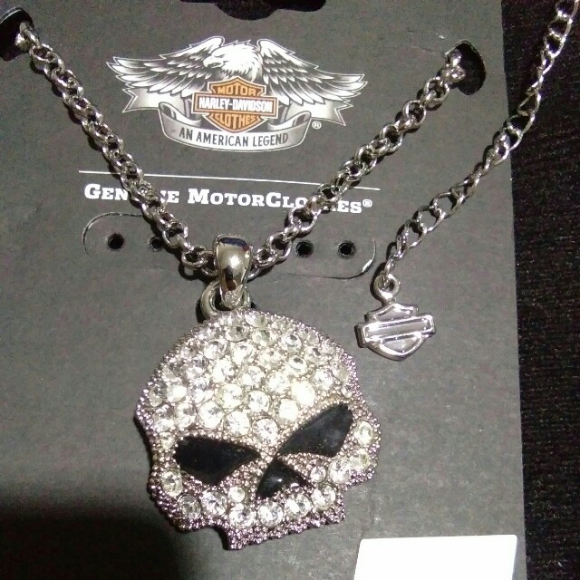 Harley Davidson Skull Necklace w Swarovski Motorcycles