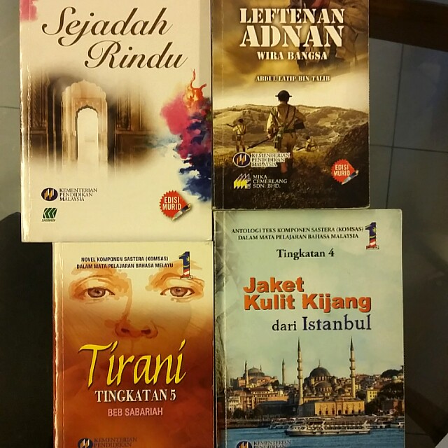 Melayu novel bahasa Novel Charismatic