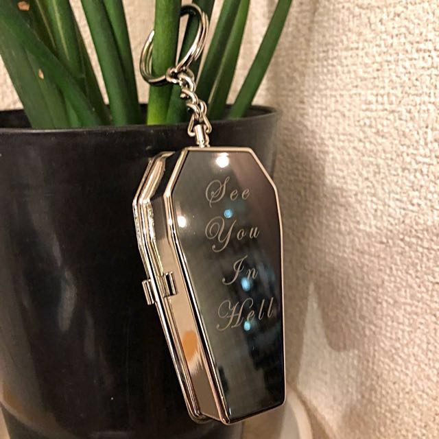 Supreme coffin keychain new arrivals