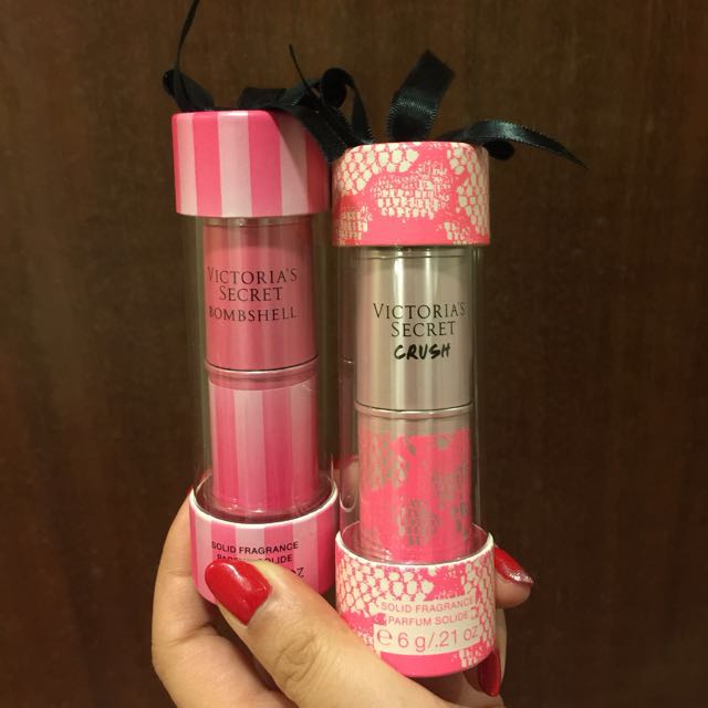 Victoria S Secret 維多利亞的秘密 香膏x2 美妝保養 香水在旋轉拍賣