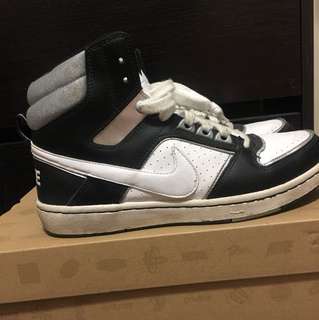 Nike delta high