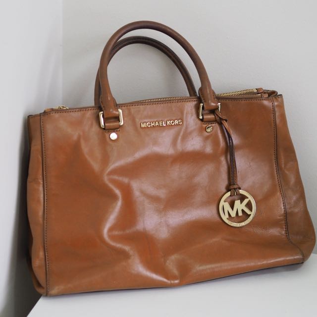 michael kors soft leather tote
