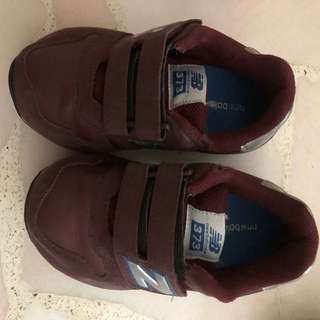 (Category: ) located in . Submitted by yulee2007 (Listing ID 140220302, Image 1). Description: .