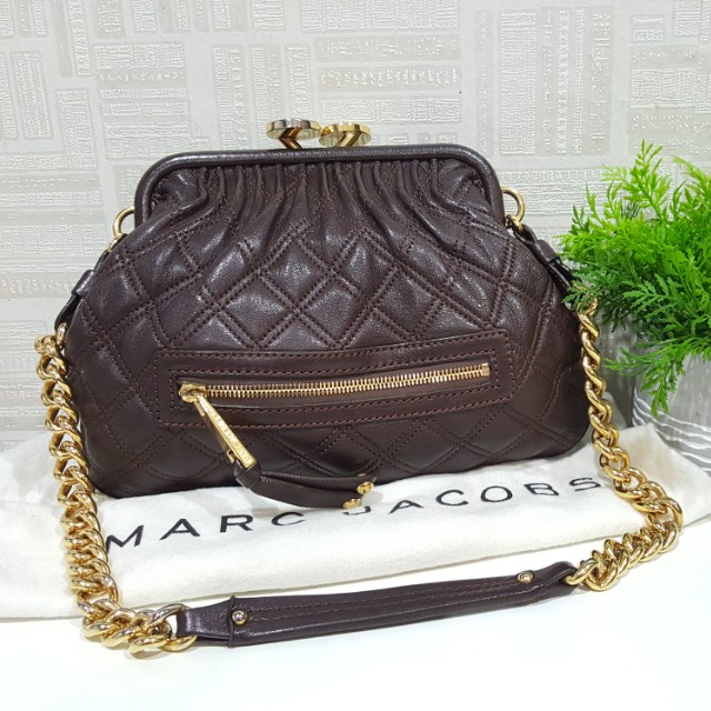 marc jacobs bag with gold chain