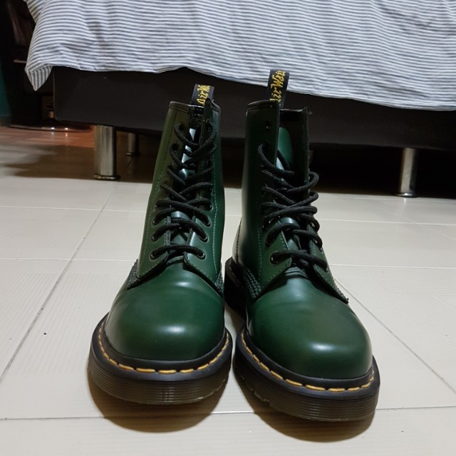 Mens green dr martens top